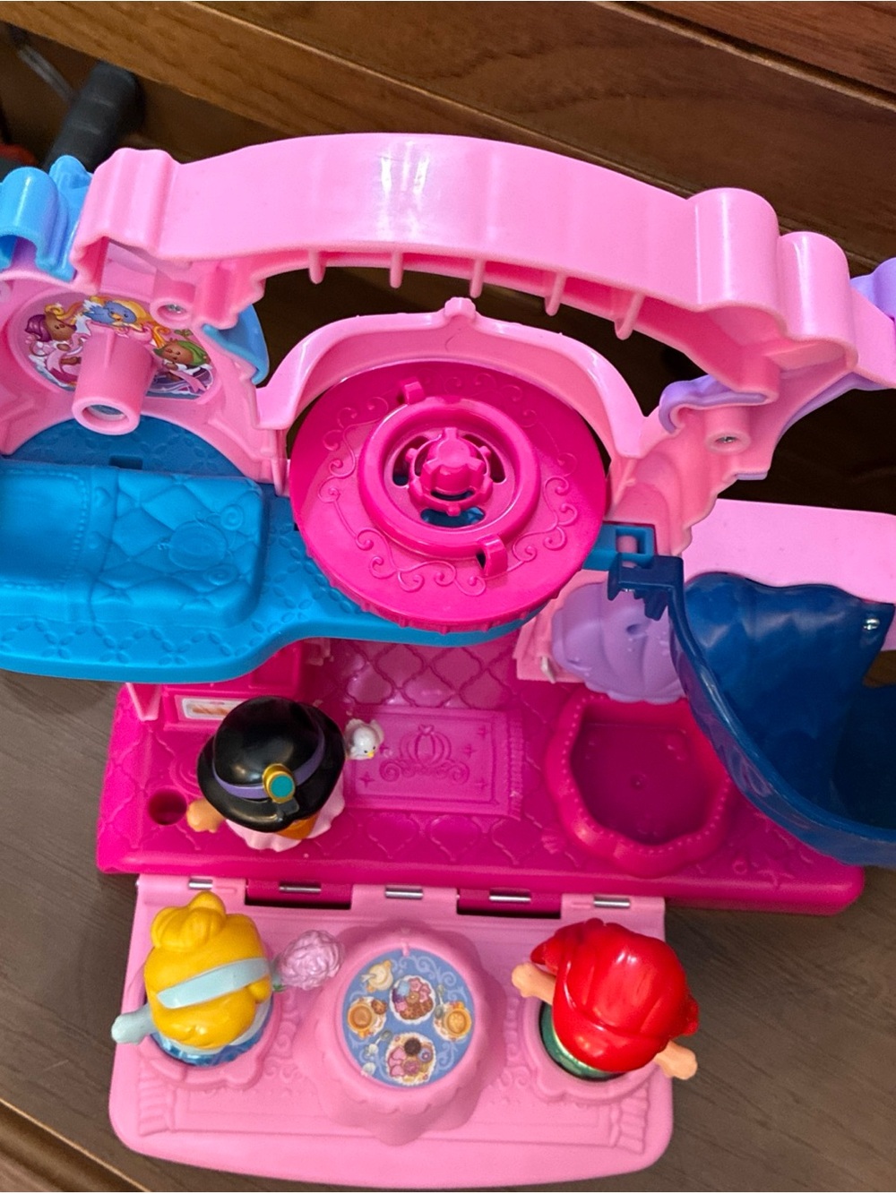 Little People Disney Princess Castle Ariel Cinderella Jasmine Play & Go Set - Picture 11 of 12
